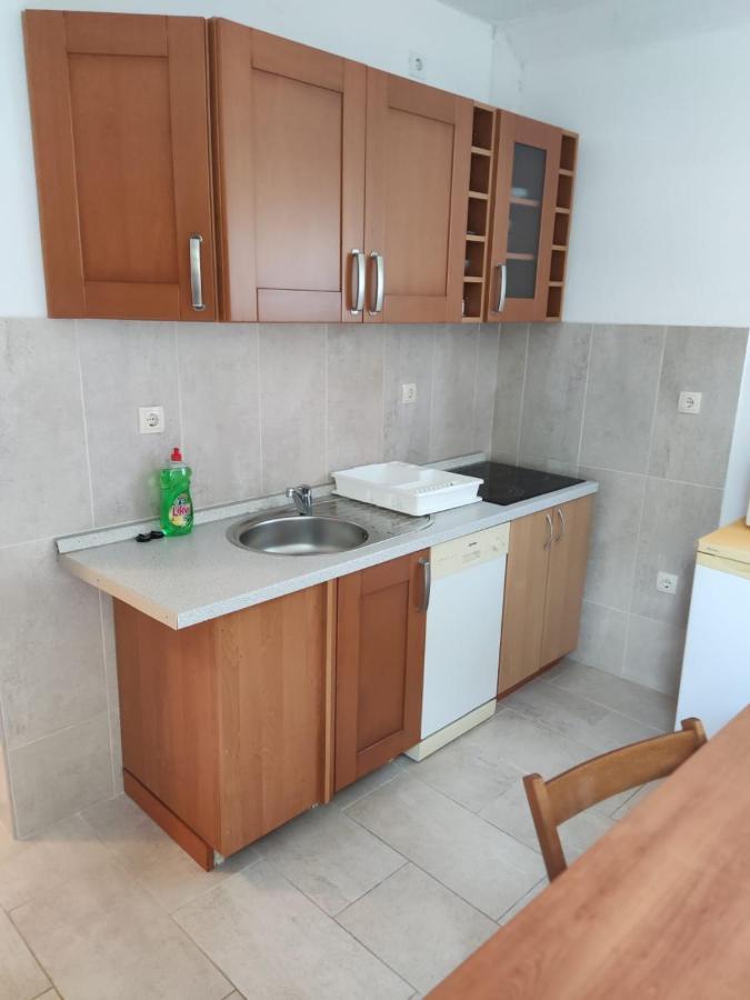Apartment Dalma Podgora Bagian luar foto